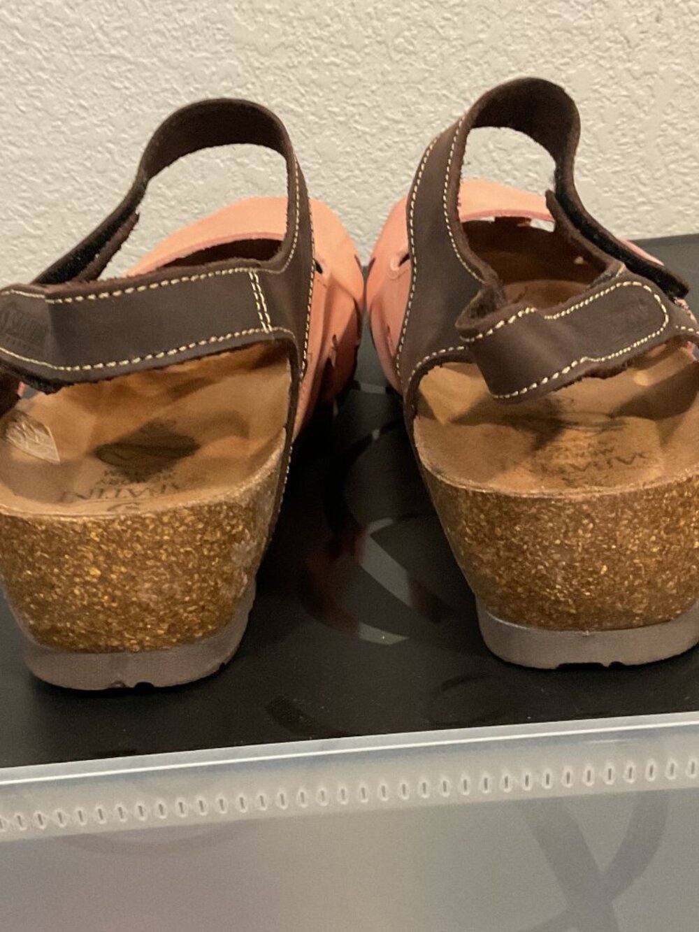 Like New Sabatini closed toe sandals in Salmon and Brown leather 41/10-10.5 - Picture 5 of 7